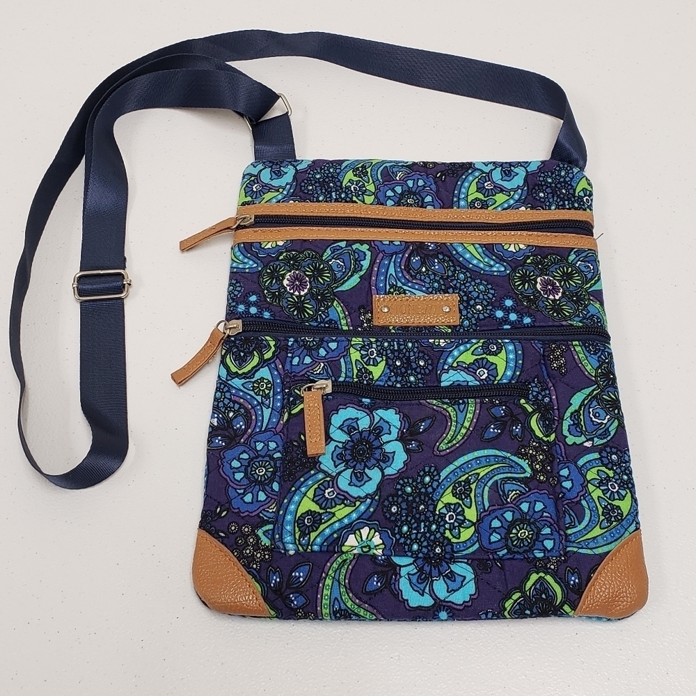 Stone Mountain NY Paisley Quilted Crossbody Bag
